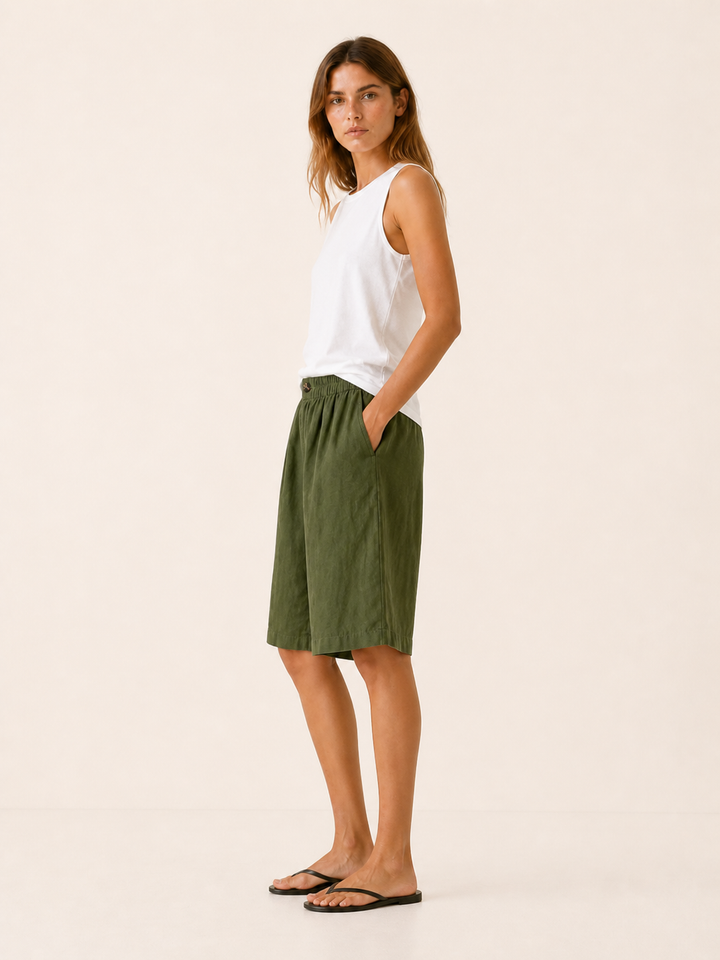 Kaida | Linen Shorts with Elastic Waist and Relaxed Fit