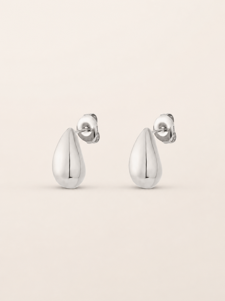 Linnea | Teardrop Stud Earrings with Polished Finish