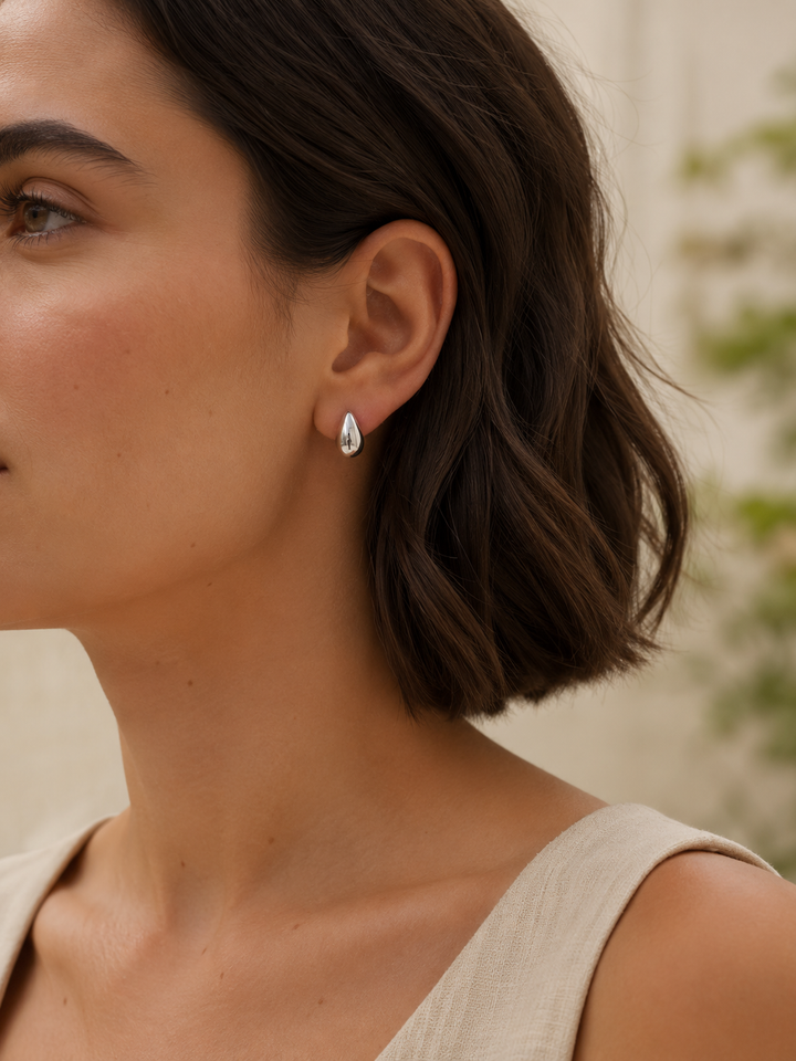 Linnea | Teardrop Stud Earrings with Polished Finish