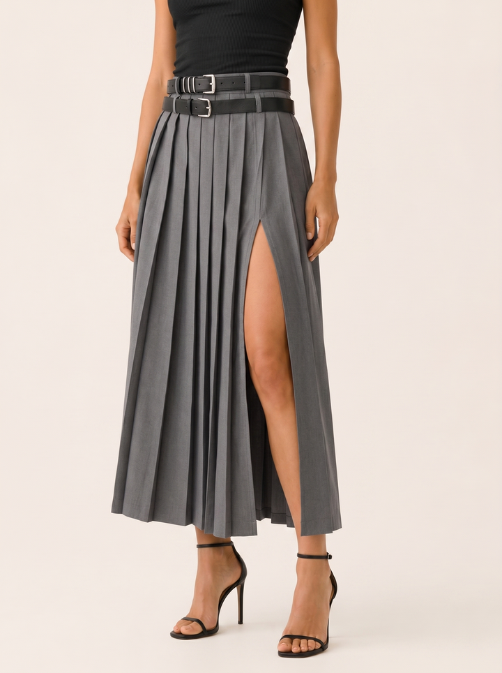 Black Pleated Maxi Skirt with Side Split – detail view