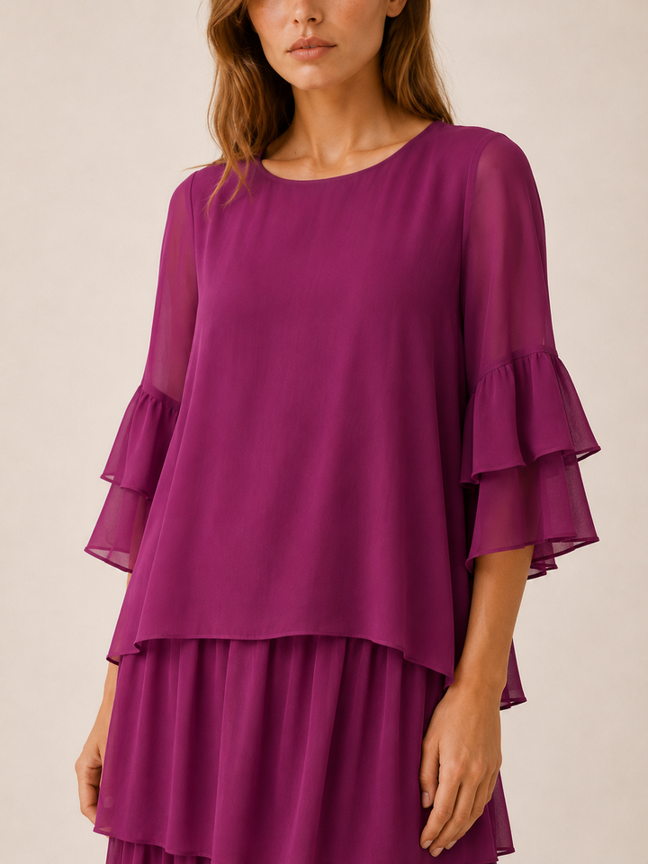 Green Tiered Maxi Dress with Round Neck – detail view