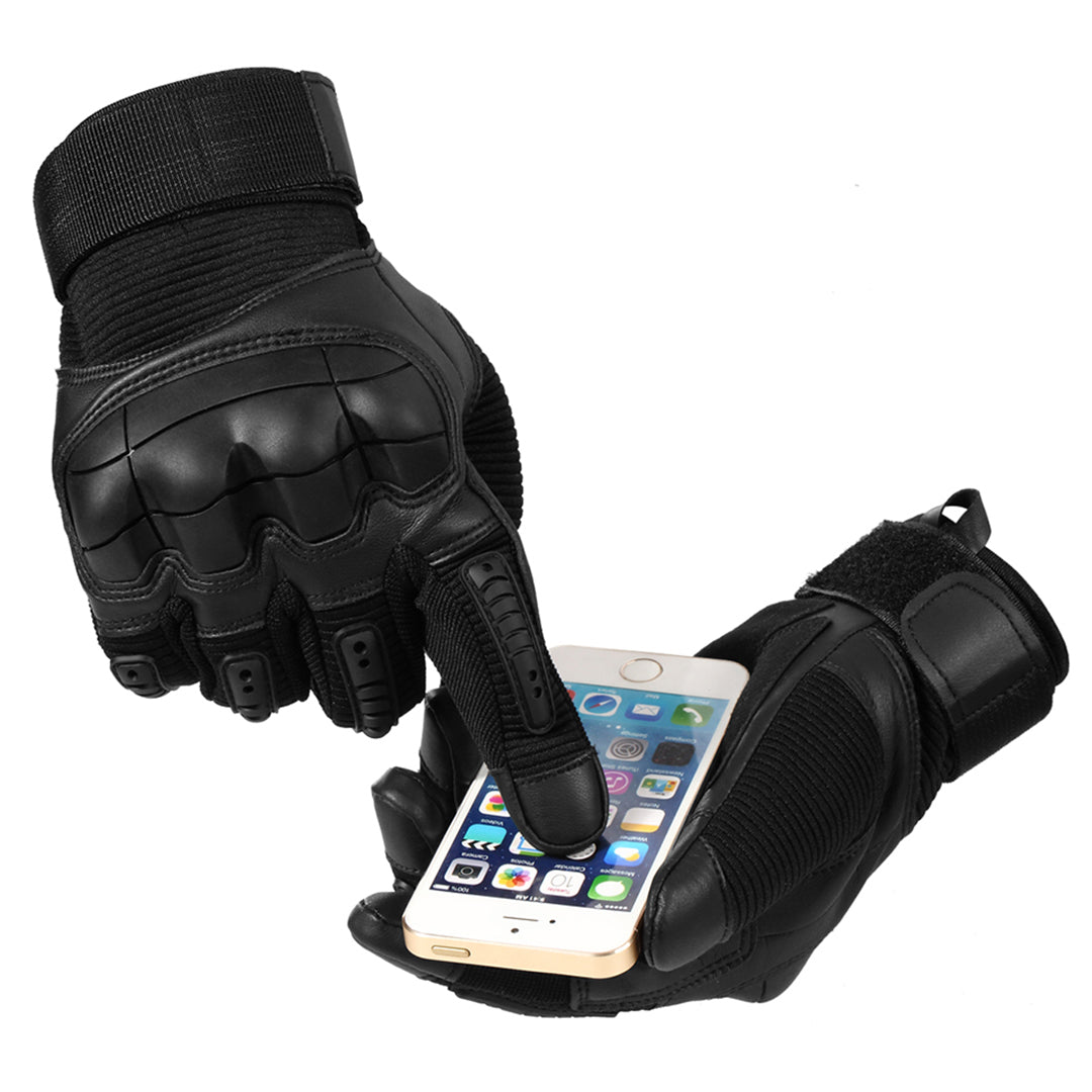 Survival Gloves Black Mens Detail Close Up | The Ashwell