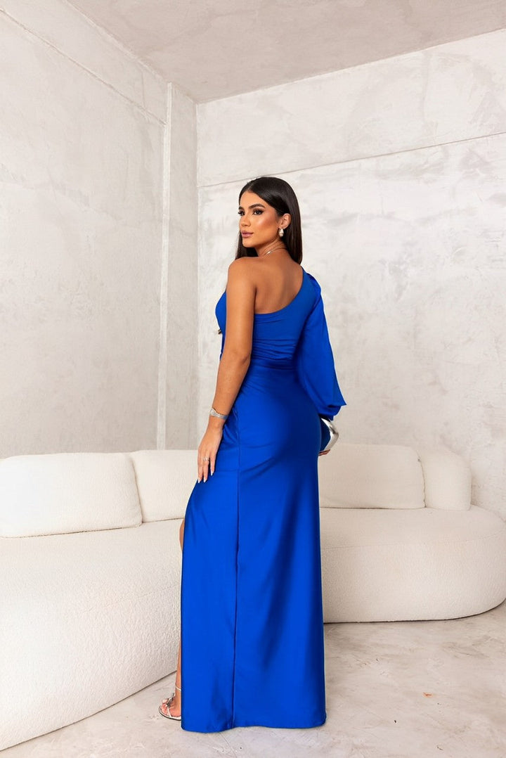 Eleanor Blue — model shot